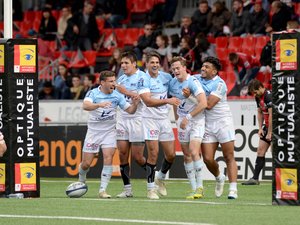 Incroyables Bayonnais qui renversent Oyonnax et s’offrent une finale de Pro D2 au terme d’un match très mal engagé. Que le rugby peut être beau ! Photo Carine Monfray