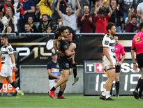 La joie de Cheslin Kolbe après l'essai marque par Sofiane Guitoune (Toulouse) lors de la demi-finale contre La Rochelle