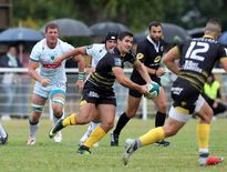 Pour cette nouvelle saison, les Montois de Théo Duhourquet veulent progresser sur le contenu et retrouver de l’enthousiasme. Ils ont pu se jauger en amical face à Pau le week-end dernier. Photo Icon Sport