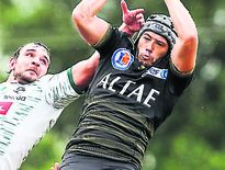 Julien Tastet contre Pau
