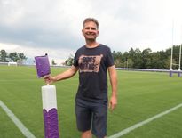 Olivier Nier est aux petits soins du XV de France.