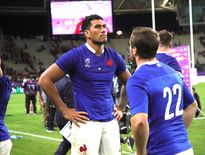 Sébastien Vahaamahina (France) après la défaite contre le Pays de Galles