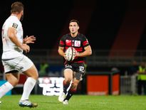 Baptiste Couilloud, nommé co-capitaine du Lou avec Félix Lambey cet été, s’affirme match après match comme l’un des meilleurs demis de mêlée français.