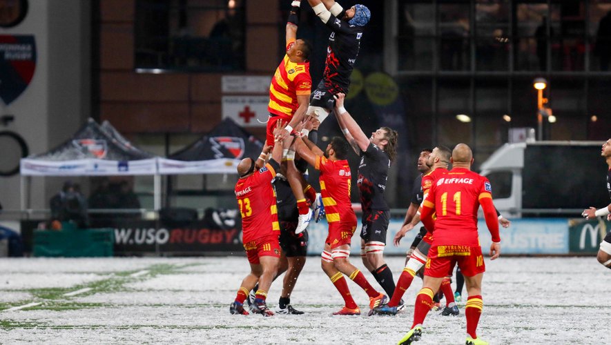 Pro D2 - Piula FAASALELE (Perpignan) et Valentin URSACHE (Oyonnax).