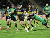 Les Audois de Félix Le Bourhis, balle en main, et de Louis Marrou (casqué) réalisent le bon coup du week-end.