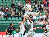 Fabrice Metz et les Palois ont trop souffert dans le secteur de la touche pour espérer plus qu’un bonus défensif contre Bordeaux-Bègles. Photo Archives Icon Sport