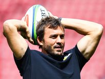 Dans celui-ci, Juan Martin Hernandez et Courtney Lawes en seraient. Le premier comme responsable de la technique individuelle, le second comme une des principales têtes d’affiche.