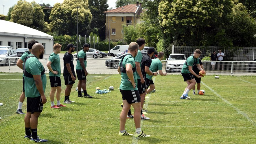Les Montalbanais ont repris le chemin de l’entraînement en mêlant physique et reprise progressive de l’activité rugby. Photo DDM