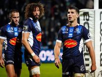 Nathan DECRON (Agen), face au Stade Français.