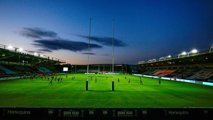 Stade de rugby de nuit