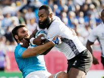 Fidji : Radradra testé positif à la Covid-19