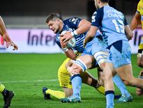 Paul Willemse (Montpellier) à l'attaque face à Clermont