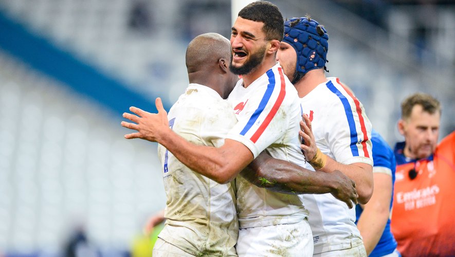 Sekou MACALOU of France celebrates his try with Swan REBBADJ of France during the Autumn Nations Cup match between France and Italy at Stade de France on November 28, 2020 in Paris, France. (Photo by Sandra Ruhaut/Icon Sport) - Swan REBBADJ - Sekou MACALOU - Stade de France - Paris (France)