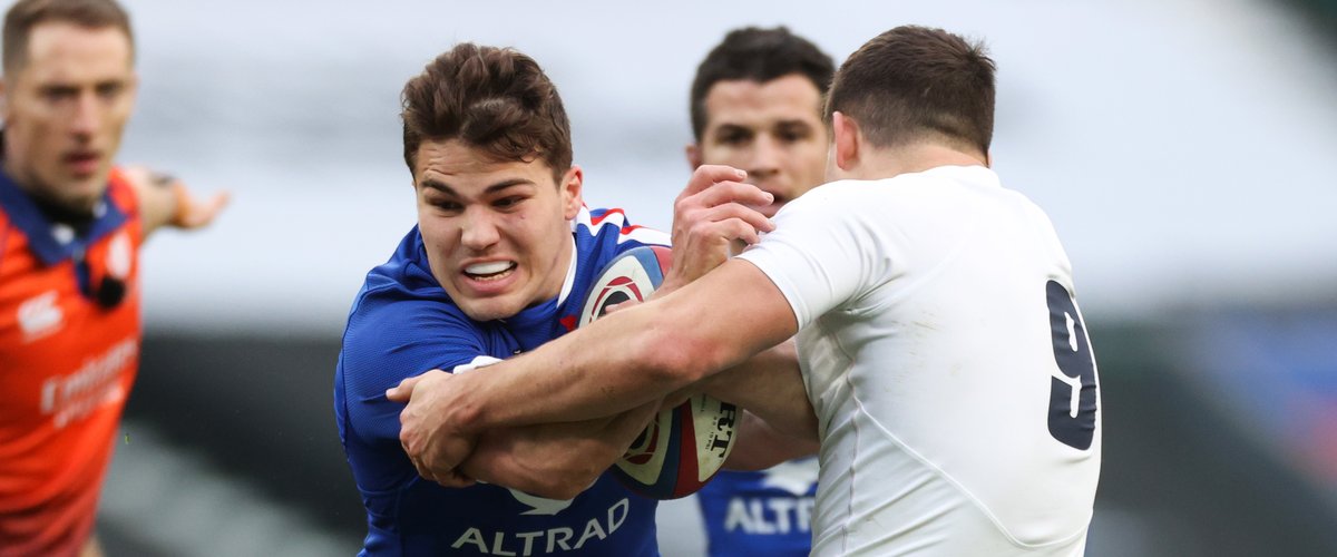 Antoine Dupont, demi de mêlée de l'équipe de France, face à l'Angleterre