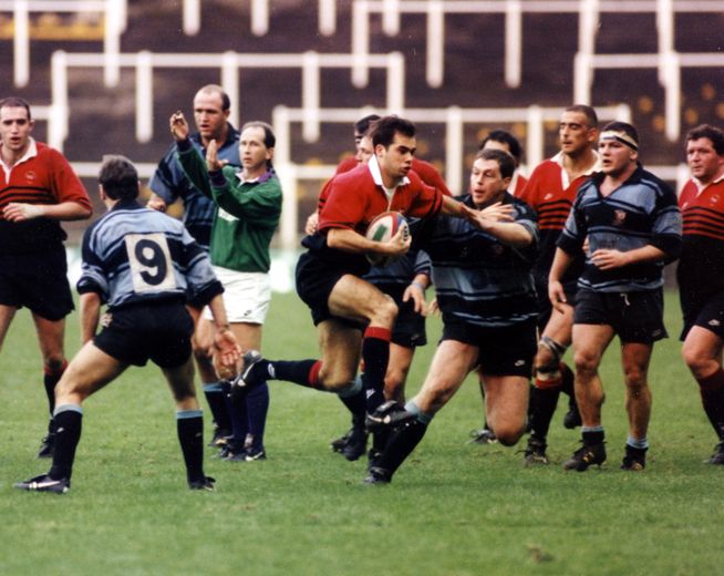 Le Stade toulousain sur la pelouse de Cardiff avec Franck Belot, Ugo Mola, Hervé Manent et Claude Portolan.