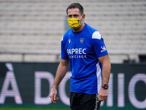 Azéma sondé par les Fijian Drua