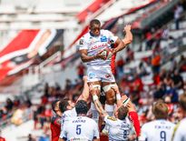 Cameron Woki (UBB), en preneur de balle en touche.