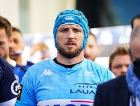 Le flanker de 33 ans fera tout pour maintenir les Bleu et Blanc en Top 14, face au rival biarrot.