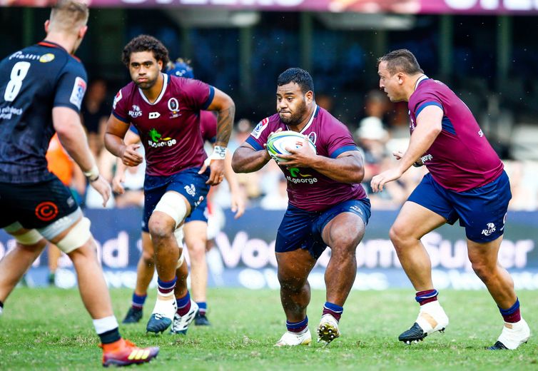 Taniela Tupou avec son équipe des Queensland Reds lors d'un match de Super Rugby.