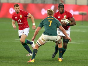 Maro Itoje, chef de troupe
