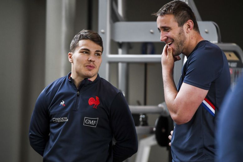 Antoine Dupont et Anthony Jelonch à l'entraînement avec le XV de France