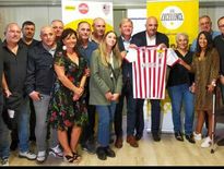 Les dirigeants de Bpifrance et l'AC Ajaccio côte à côte pour le lancement officiel de leur partenariat.