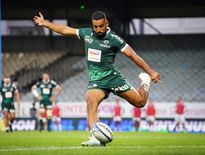 Dans des conditions climatiques difficiles, le numéro dix anglais a livré une performance XXL. Photo Icon Sport