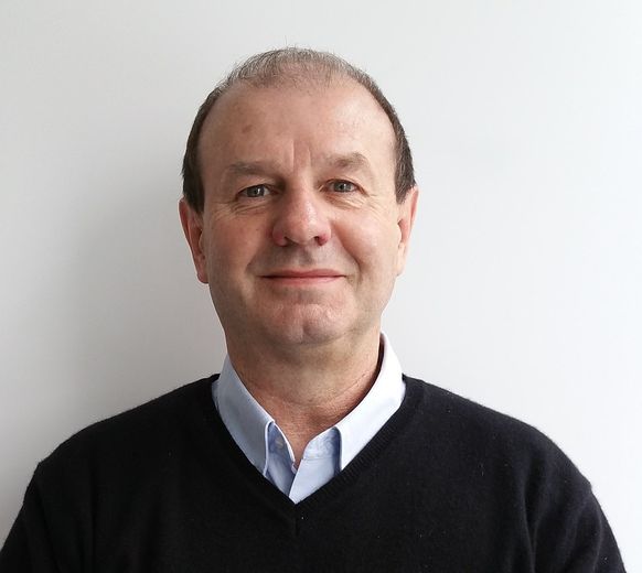 Richard Escot.