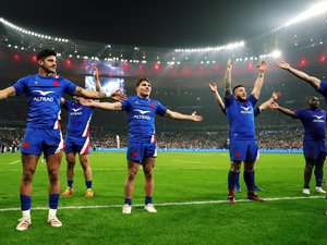 Antoine Dupont (XV de France) : « Gamin, je pouvais espérer affronter les Blacks un jour, peut-être pas les battre »