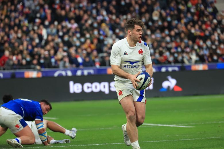 Penaud et Ntamack, deux merveilles de passes sur un pas