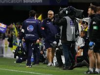 Juste avant la mi-temps du match entre l’Union Bordeaux-Bègles et le Stade rochelais, les managers des deux équipes se sont accrochés.