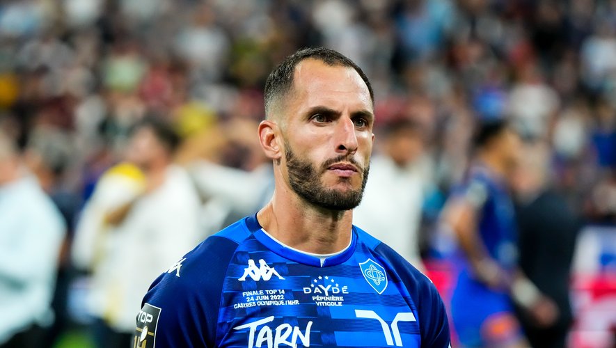 Julien DUMORA of Castres Olympique look dejected during the Final Top 14 match between Castres Olympique and Montpellier Herault Rugby at Stade de France on June 24, 2022 in Paris, France. (Photo by Hugo Pfeiffer/Icon Sport)
