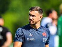Arrière du XV de France, Melvyn Jaminet sera parrain de l'édition 2022 du tournoi de beach rugby de Gruissan