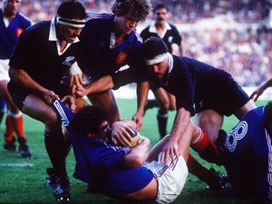 Nantes 1986, le récit d’une sauvagerie - Episode 1 : humilié, Fouroux au pied du mur à Toulouse