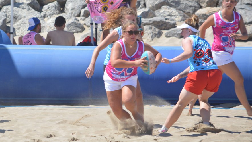 Comme chaque été, la fête du rugby fut totale sur la plage des Chalets de Gruissan. 96 équipes féminines et masculines s’y sont affrontées dans une ambiance bon enfant.