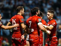 Capables d’inscrire trois essais superbes, les Rhodaniens ont en revanche manqué de précision dans leurs sorties de camp et leurs soutiens, jusqu’à inévitablement subir la pression de leurs adversaires.