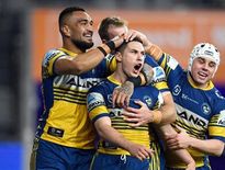 Si les Anguilles de Parramatta avaient remporté les deux rencontres de saison régulière face aux Panthères de Penrith, ils avaient, en revanche, trébucher lors du 1er tour de play-off.