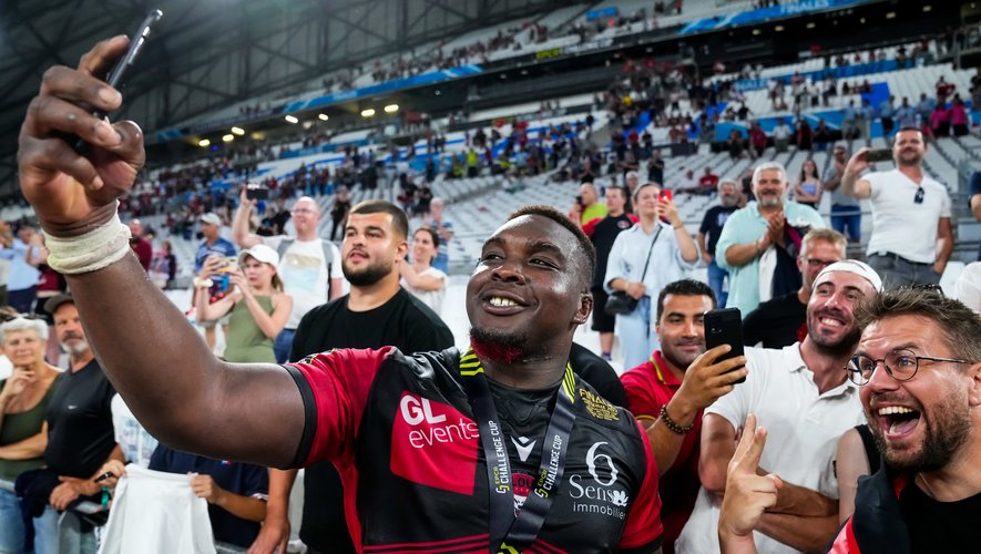 Transferts – Demba Bamba pourrait quitter Lyon, plusieurs clubs le courtisent