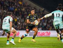 Excellent à un poste qui n’est à priori pas le sien, le Samoan Ulupano Seuteni fut le grand bonhomme de la victoire rochelaise face à Toulon, dimanche soir…