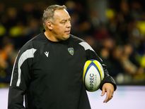 Jono Gibbes ne se cherchait pas d'excuse après la lourde défaite encaissée au Racing.