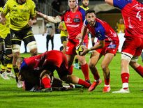 Les Aurillacois de David Delarue vont devoir serrer les rangs face au Stade montois, une des plus grosses écuries du championnat. Photo Stéphanie Biscaye