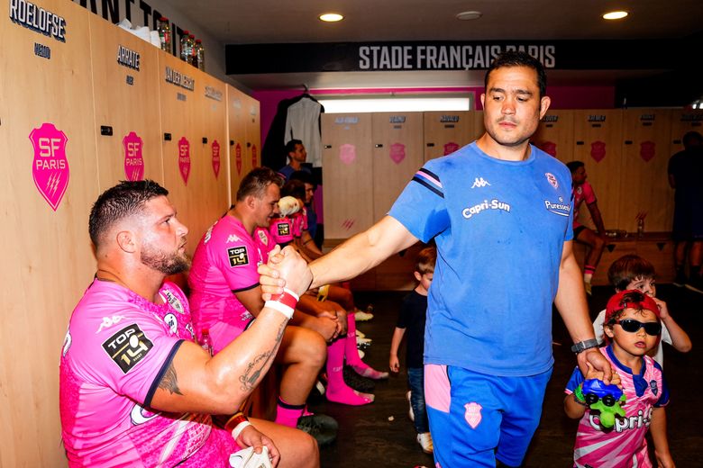 Top 14 - Nemo Roelofse et Laurent Sempéré, après la victoire contre Clermont lors de la première journée du championnat.