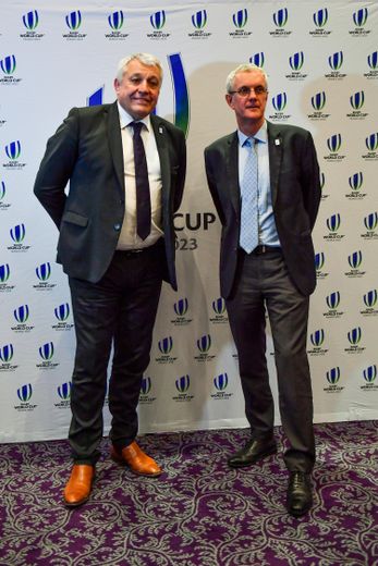 Claude Atcher aux côtés de Jacques Rivoal, le président du GIP de France 2023.