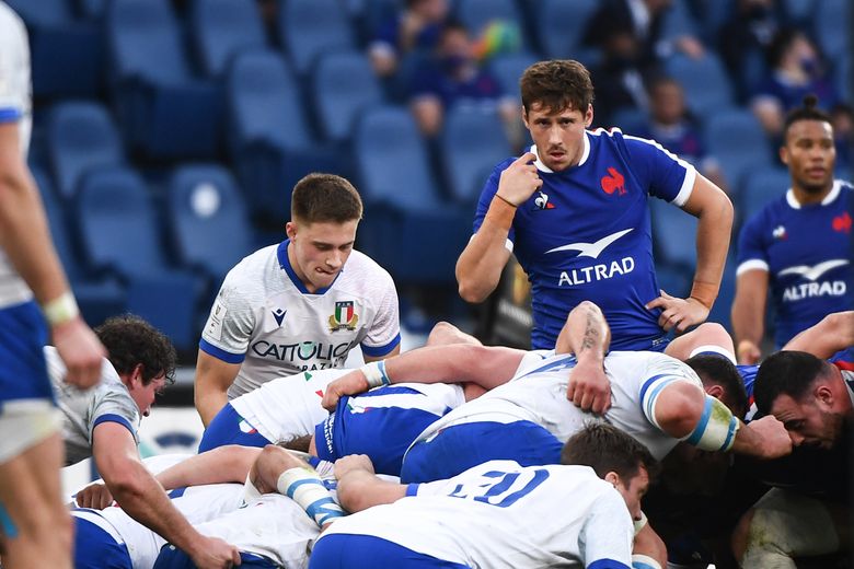 Baptiste Serin avec le maillot du XV de France face à l'Italie lors du Tournoi des 6 Nations 2021