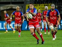 Avec un début d’année 2023 avec seulement deux points au compteur, les Grenoblois, ici Romain Barthélémy, doivent se ressaisir et cela commence ce soir avec la réception d’Agen. Photo S. B.