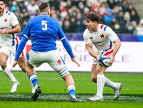 Le XV de France, victorieux de ses treize derniers matchs, débarque à Rome pour poser la première pierre d’une année qu’il espère inoubliable. Alors pas de blague, garçons…