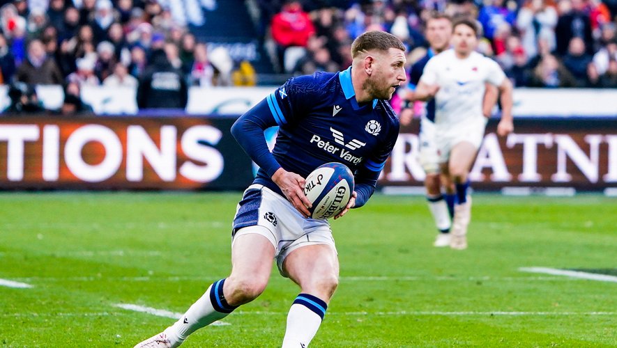 Finn RUSSELL.
