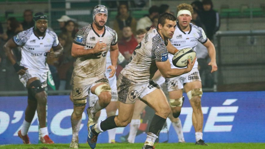 Les Vannetais, ici Andres Vilaceca, vont devoir renverser le leader Oyonnax pour  confirmer leur belle prestation face à Provence Rugby et s’installer dans le top 6. Photo S. B.