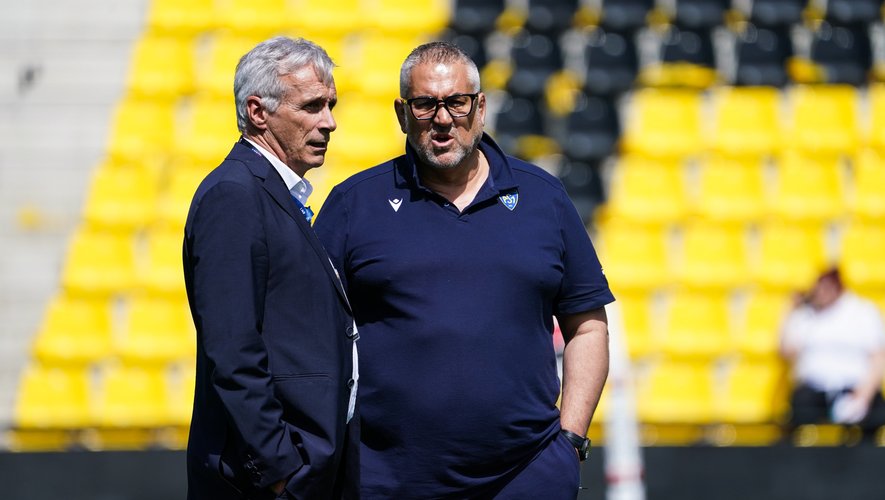 Jean-Michel Guillon, à gauche de Christophe Urios, pourrait quitter la présidence de Clermont à l'issue de la saison.