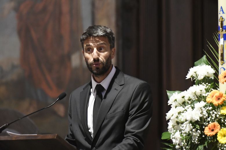 Tony Estanguet (Président de France 2024) était présent aux obsèques de Bernard Lapasset